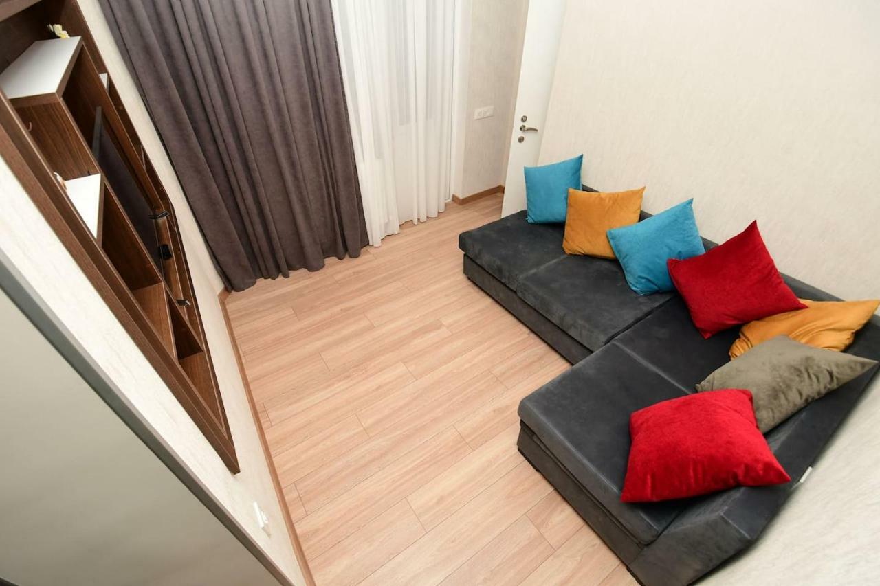 Freedom Square Apartment Tbilisi Zewnętrze zdjęcie